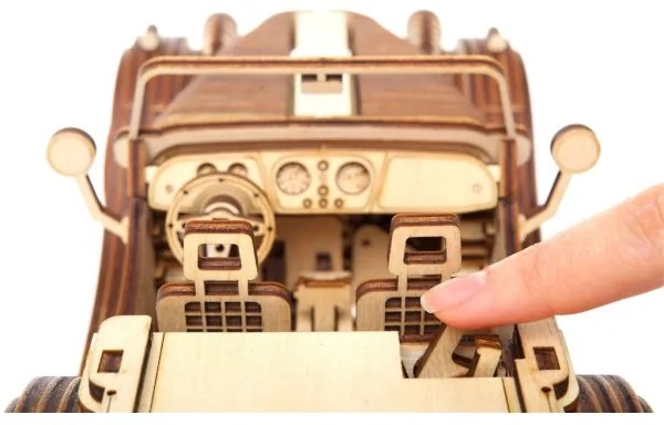 Ugears - 3D puzzle meccanico in legno Macchina roadster