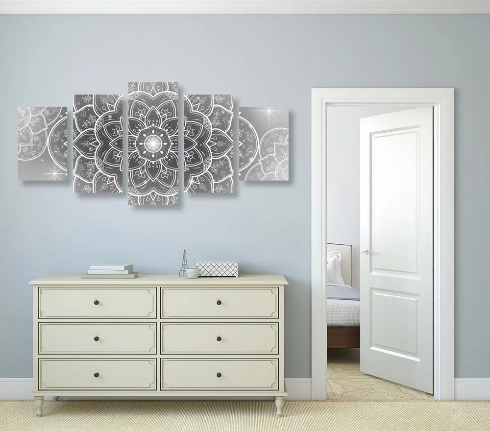 Quadri 5 pezzi – Mandala orientale in bianco e nero