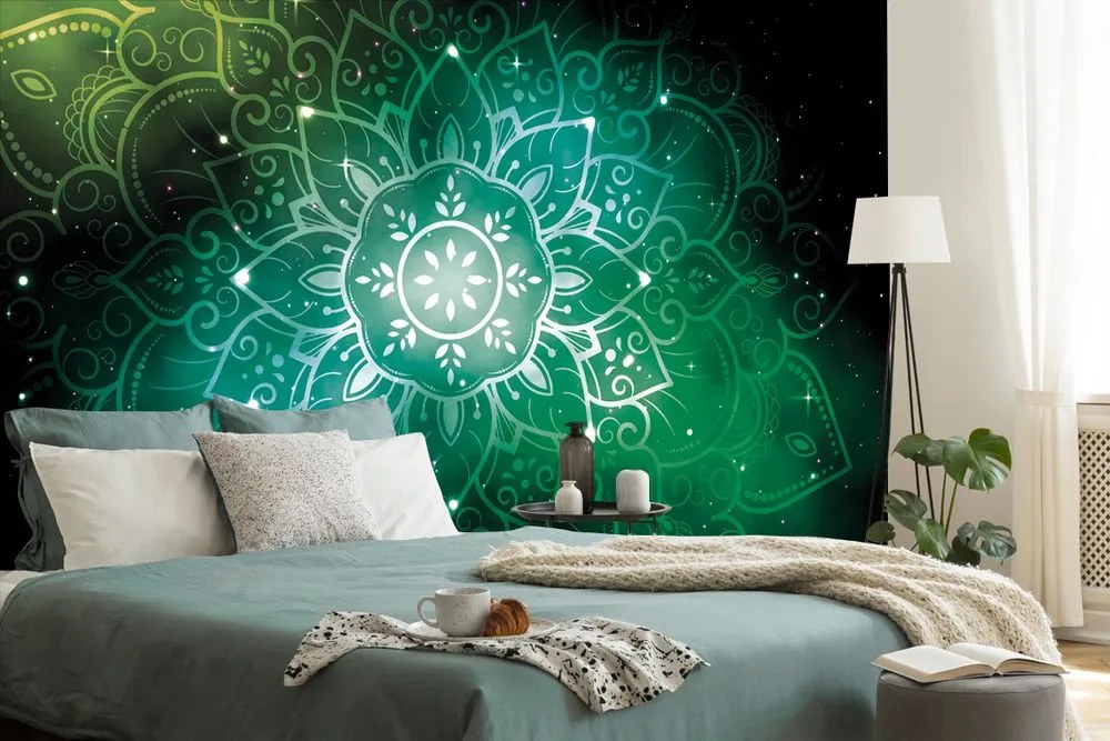 Carta da parati autoadesiva – Mandala verde con sfondo galattico