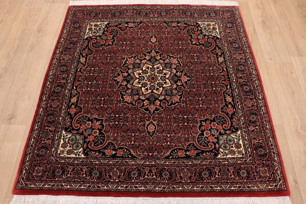 Bidjar Tappeto 150x160 (Iran) Annodato A Mano