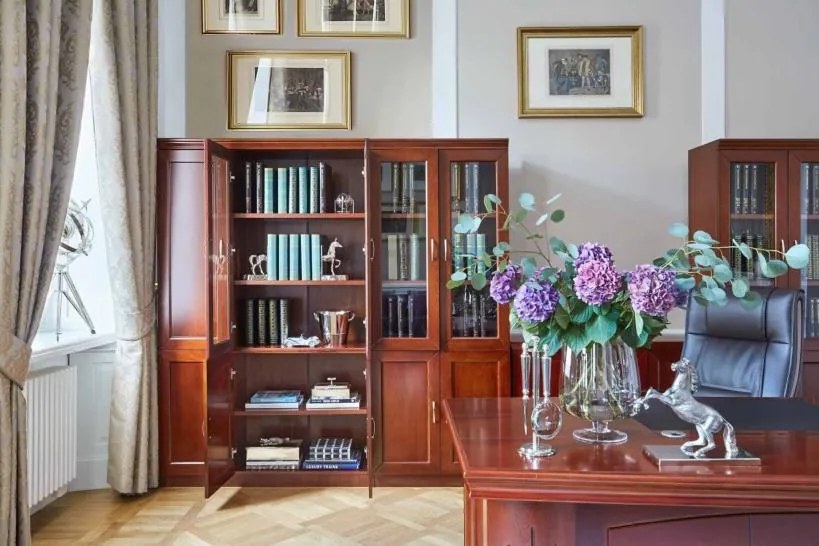Libreria da ufficio in legno di noce con tre Stile Classico PRESTIGE C730A-Arrediorg.it