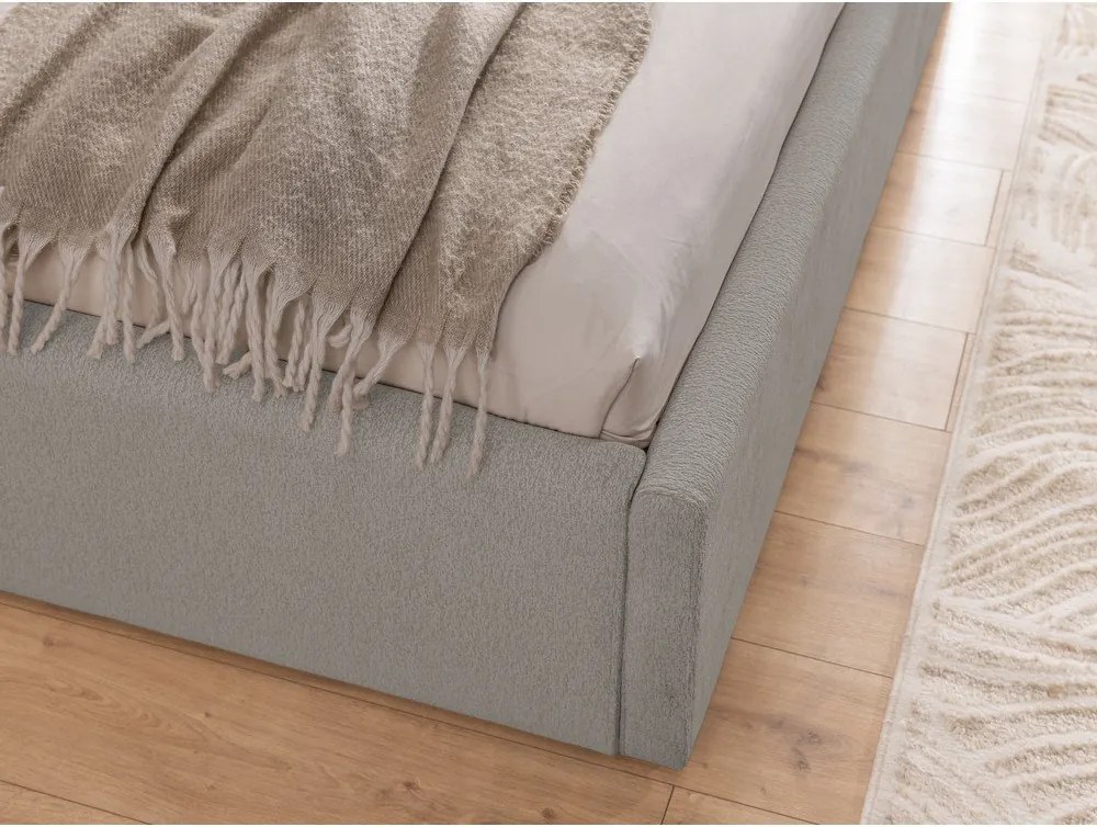 Letto matrimoniale imbottito grigio chiaro con contenitore con rete inclusa 180x200 cm Cille – Ropez