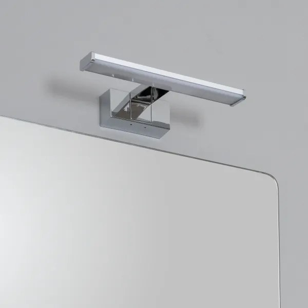 Brilagi - Specchio da bagno con luce LED VESTRA, 6W/230V, 30 cm, IP44, cromato