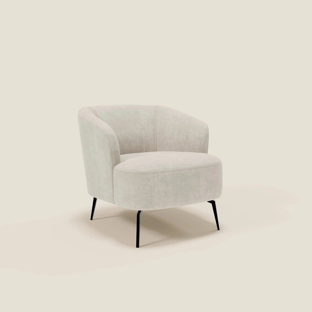 Renoa Poltroncina dall'eleganza moderna in tessuto smacchiabile T24 bianco latte