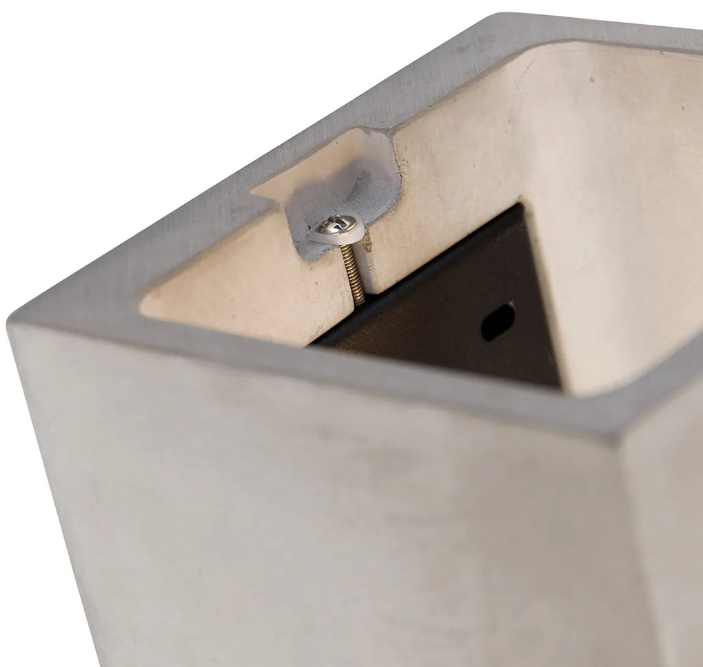 Applique da parete quadrata rustica in cemento - Alban