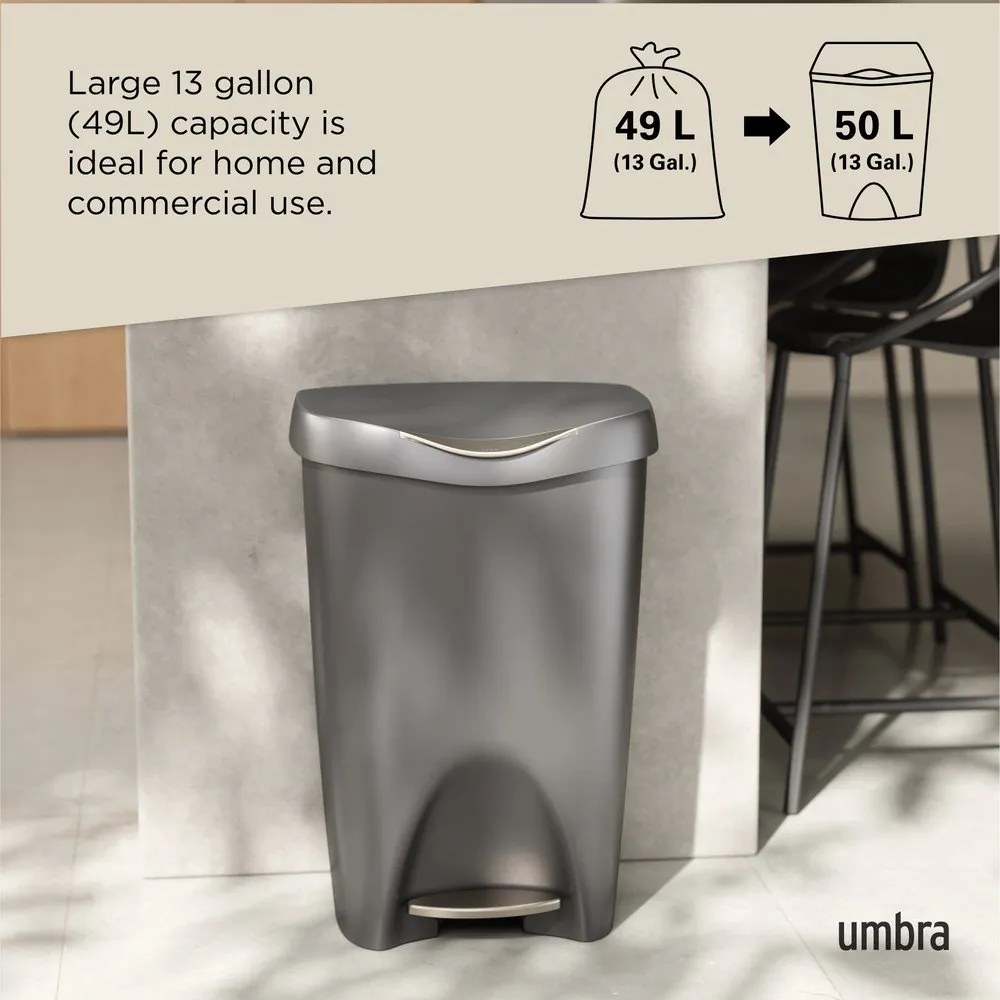 Bidone in plastica grigio 50 l Brim - Umbra