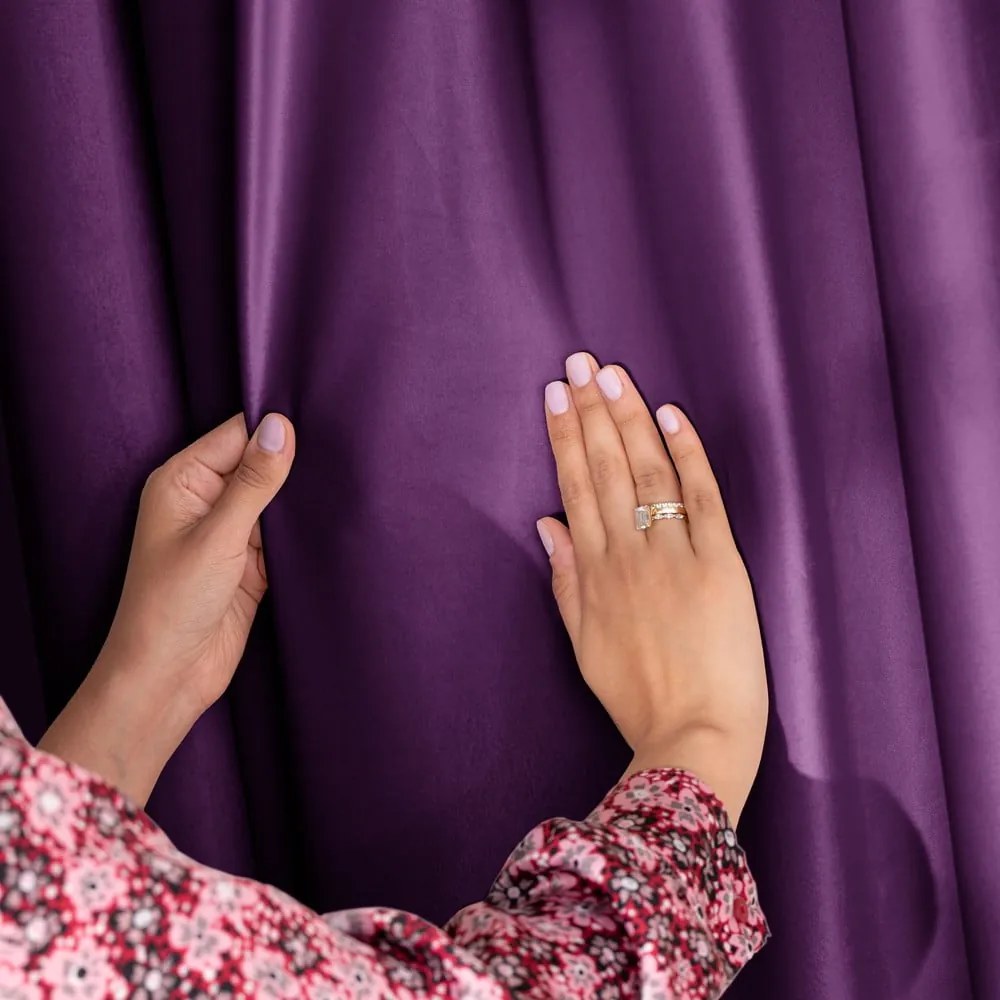 Tenda parzialmente oscurante viola in velluto 140x270 cm Eyelets – Restilo