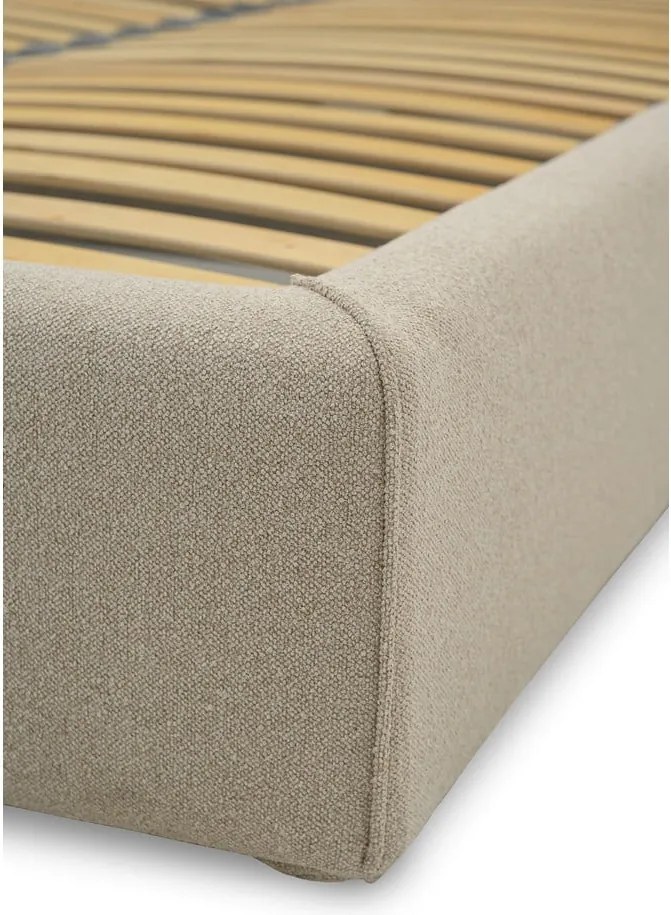 Letto matrimoniale imbottito beige con contenitore con rete inclusa 140x190 cm Sea – Scandic