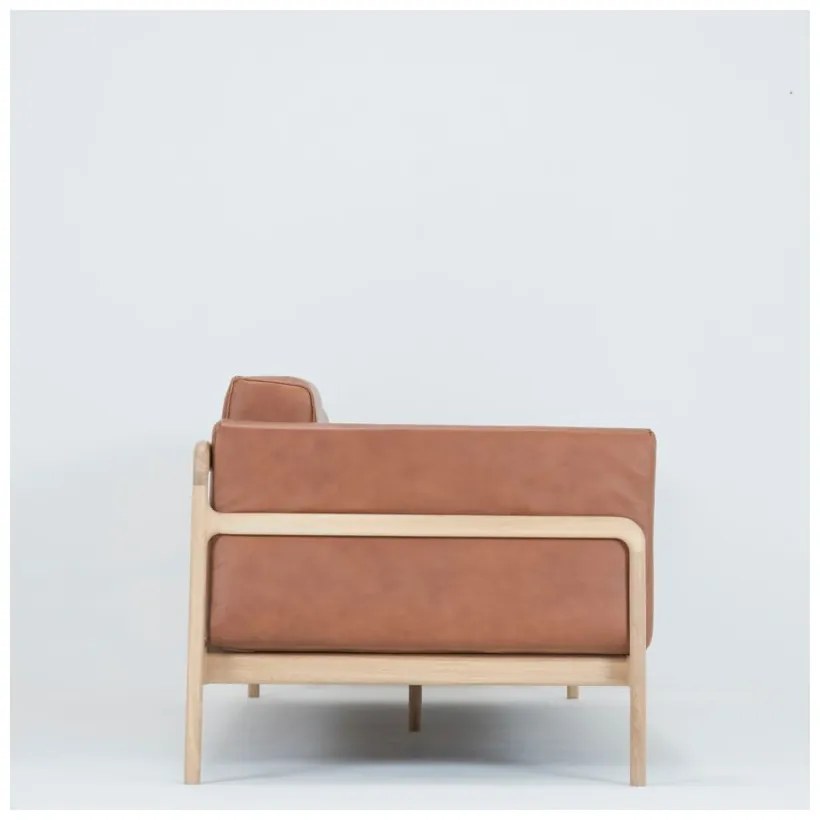 Divano in pelle di bufalo marrone cognac con struttura in rovere massiccio , 240 cm Fawn - Gazzda