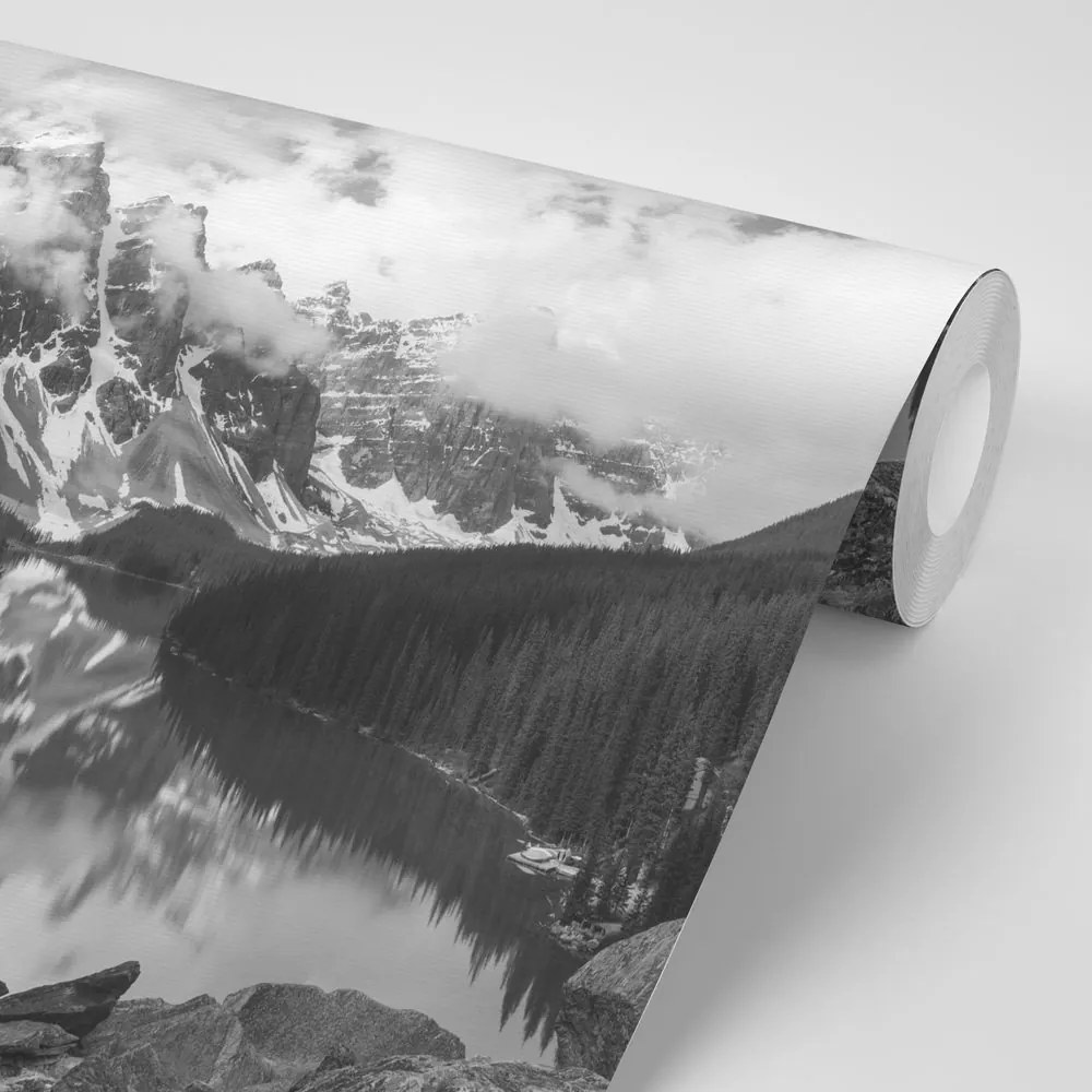 Carta da parati – Splendido paesaggio montano bianco e nero