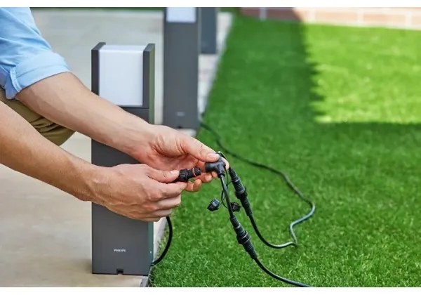 Philips ARBOUR LED lampada esterna 6W 12V 2700K IP44