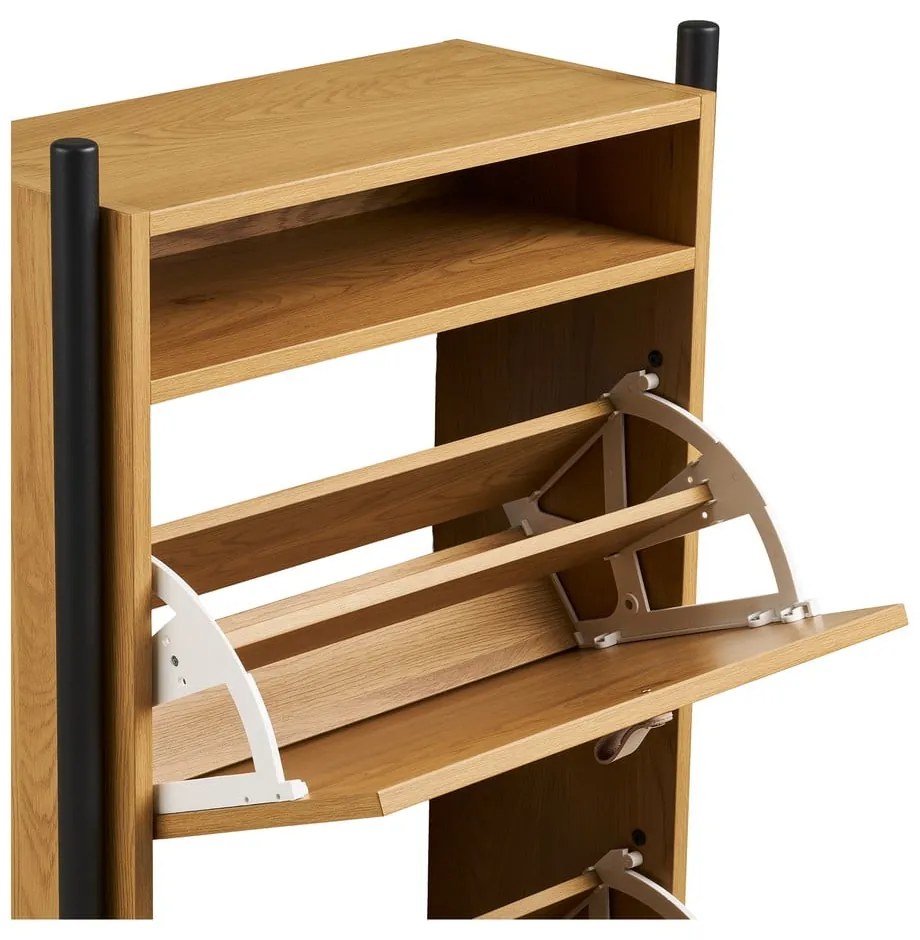 Scarpiera di colore naturale con effetto rovere con ante ribaltabili 62x118x26 cm Barco – House Nordic