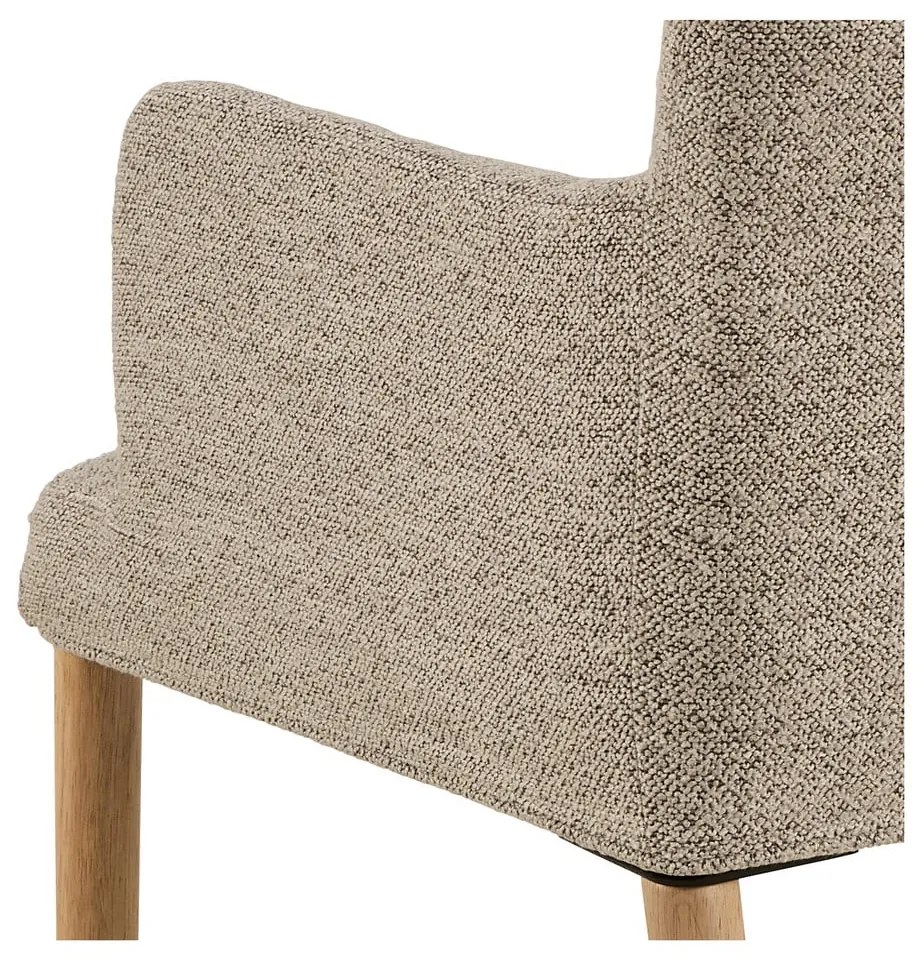 Sedia da pranzo beige in imbottito con braccioli Zoe – Actona