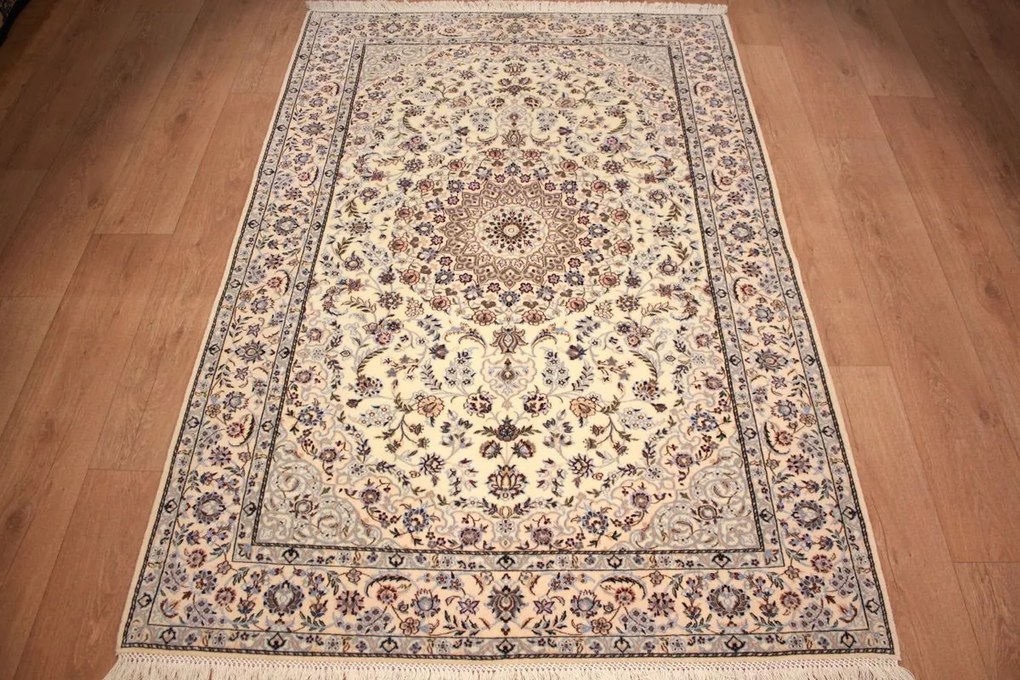Nain Tappeto 200x130 (Iran) Annodato A Mano