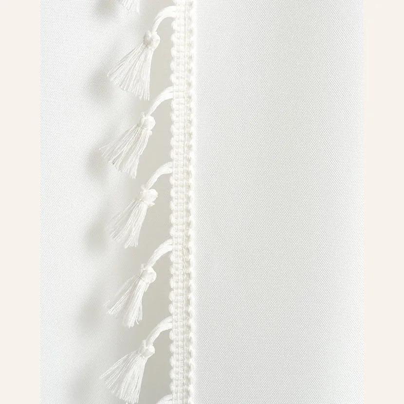 Tenda bianca LARA su cerchi d'argento con nappe 140 x 250 cm