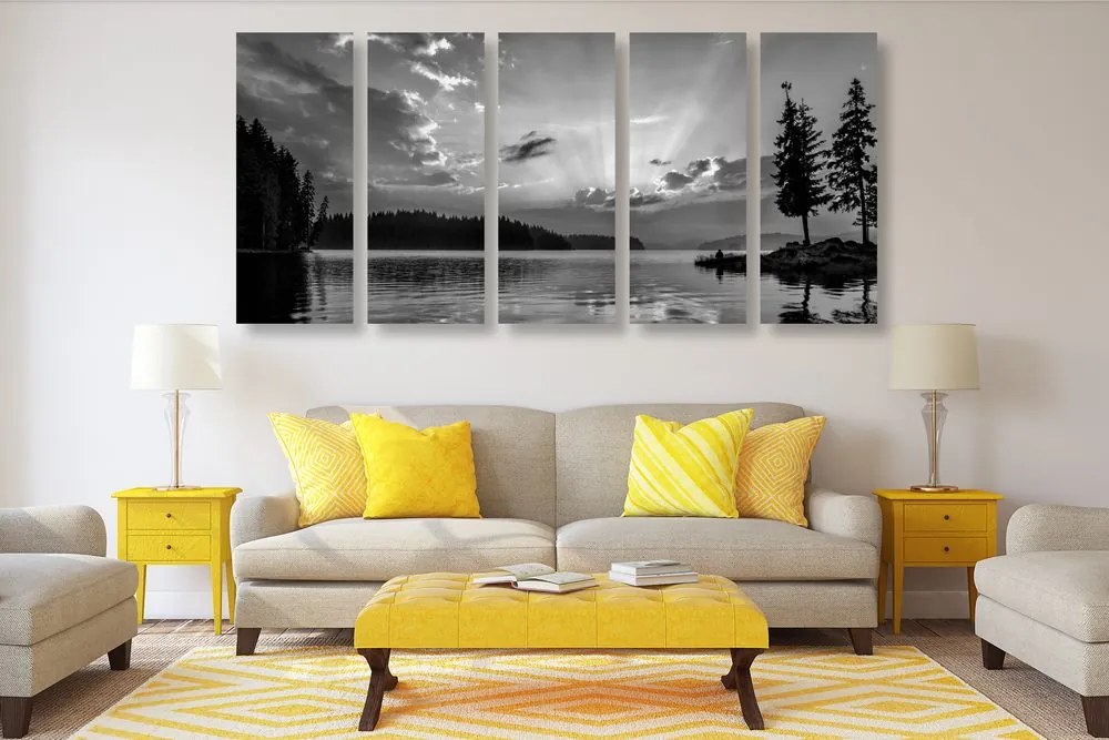 Quadri 5 pezzi – Riflesso del lago di montagna in bianco e nero