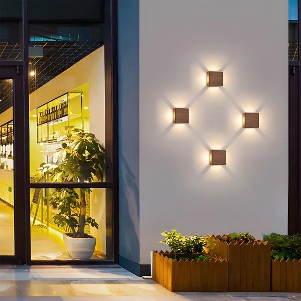 Brilagi - Applique da esterno a LED QUADRAY, 6W/230V, finitura effetto legno, IP54