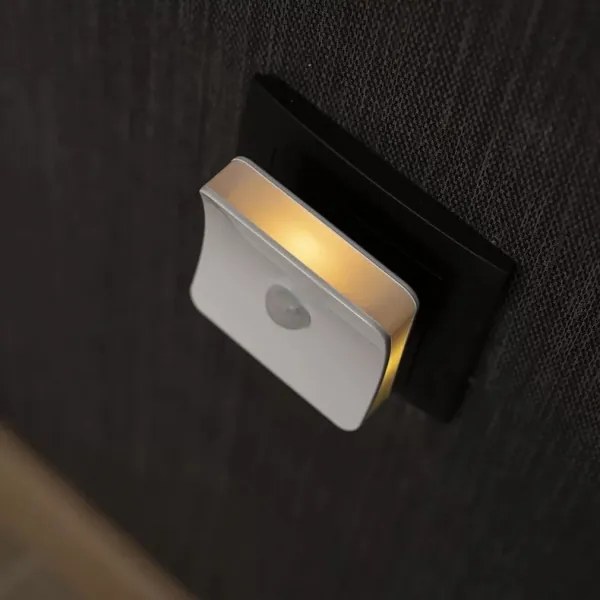 Osram-LED RGB Luce notturna da presa con sensore LUNETTA LED/0,3W/230