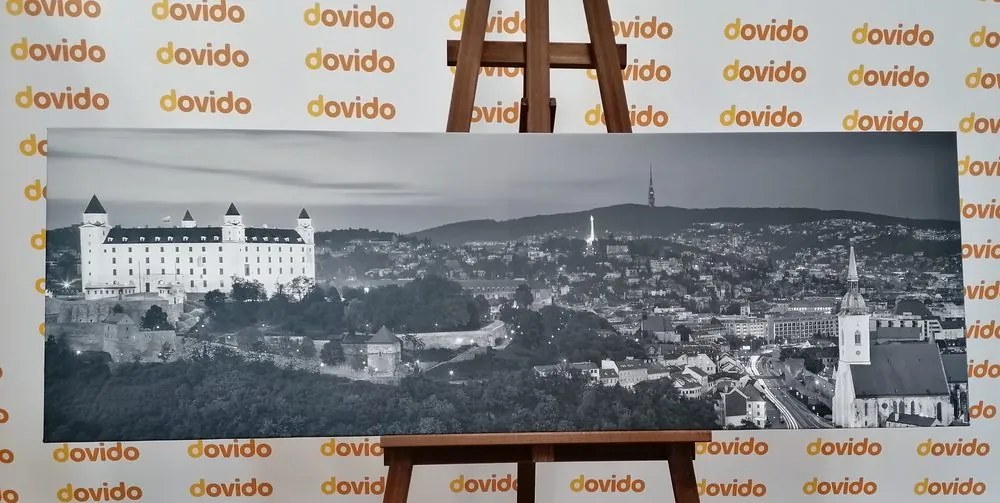 Stampa su tela – Sera a Bratislava in bianco e nero
