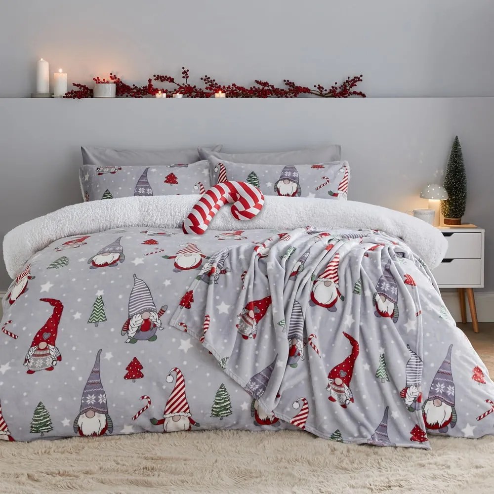 Set copripiumino e federa grigio in micropile per letto matrimoniale e per letto esteso 230x220 cm Festive Gnomes – Catherine Lansfield