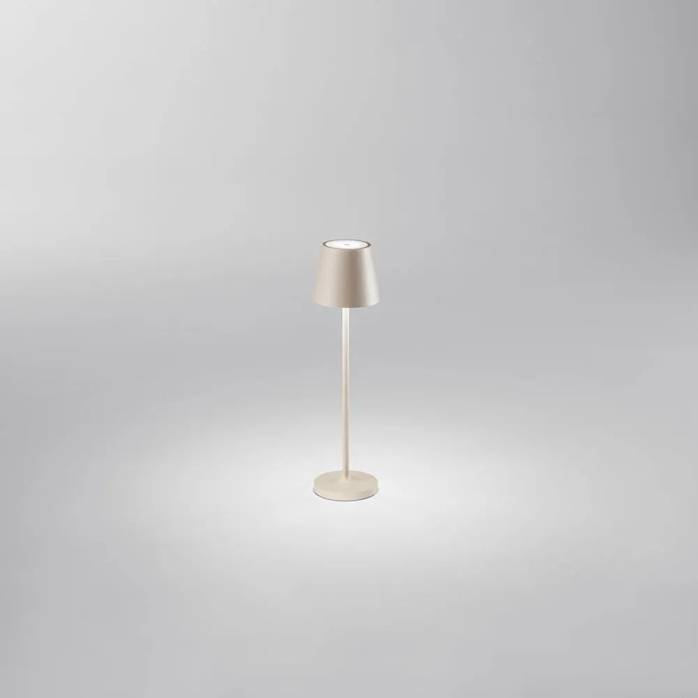 MINI DIVA Lampada da tavolo ricaricabile a batterie in alluminio pressofuso verniciato a polvere per uso interno/esterno