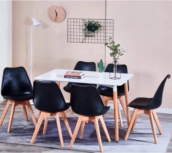 Sedia Nordica Nera Con Gambe In Legno E Cuscino Design Moderno