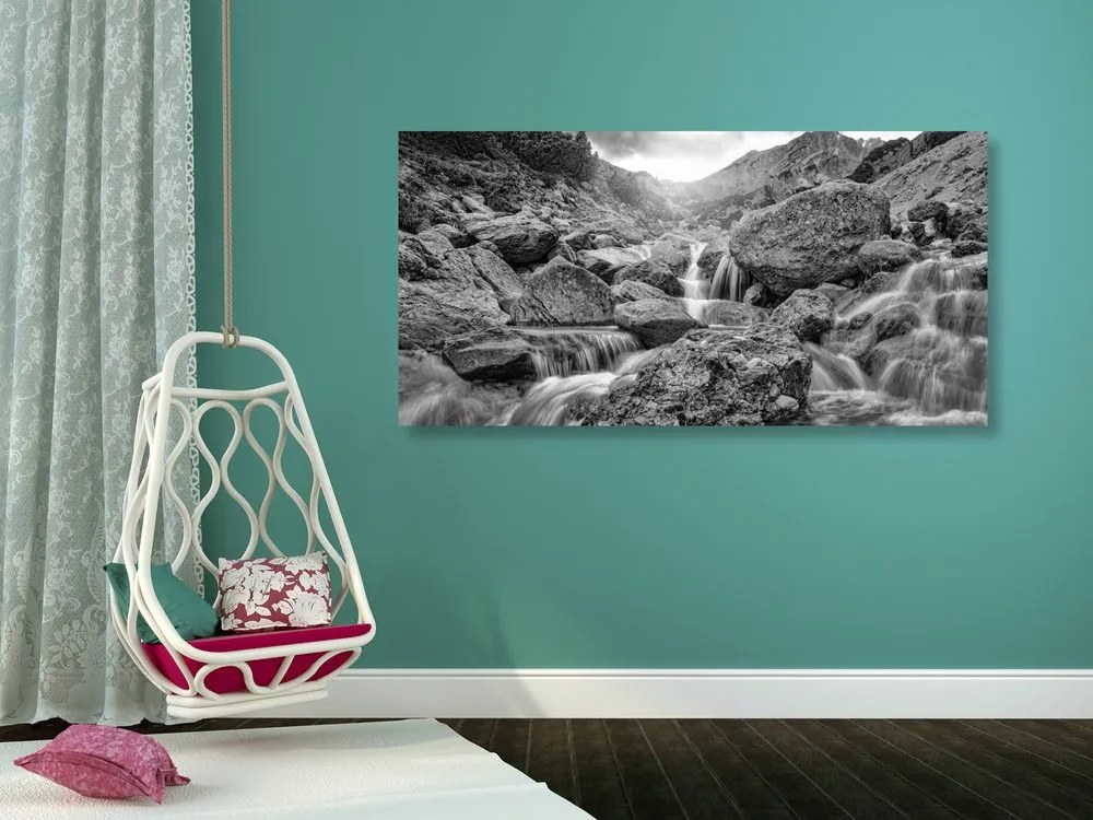 Stampa su tela – Cascate alpine in bianco e nero