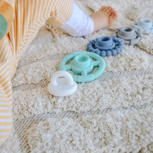 Piramide impilabile con massaggiagengive, oceano