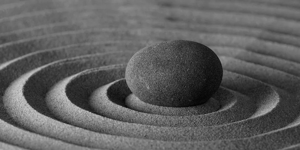 Stampa su tela – Pietra meditativa in bianco e nero