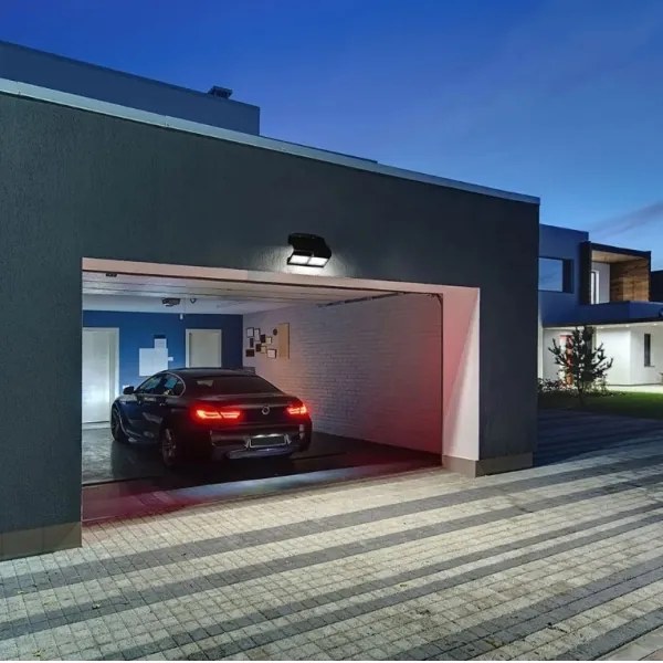 Lampada da parete solare a LED con sensore LED/7W/3,7V 4000K IP65 nero