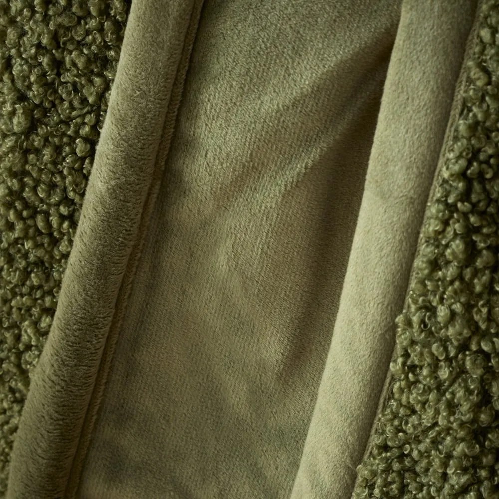 Coperta in micropile verde 130x170 cm Velvet Boucle - Catherine Lansfield