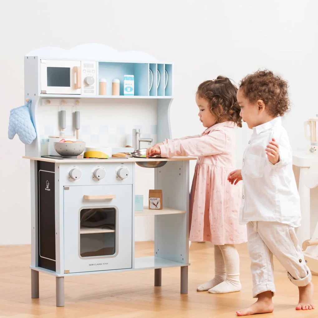 Cucina moderna in legno - blu chiara