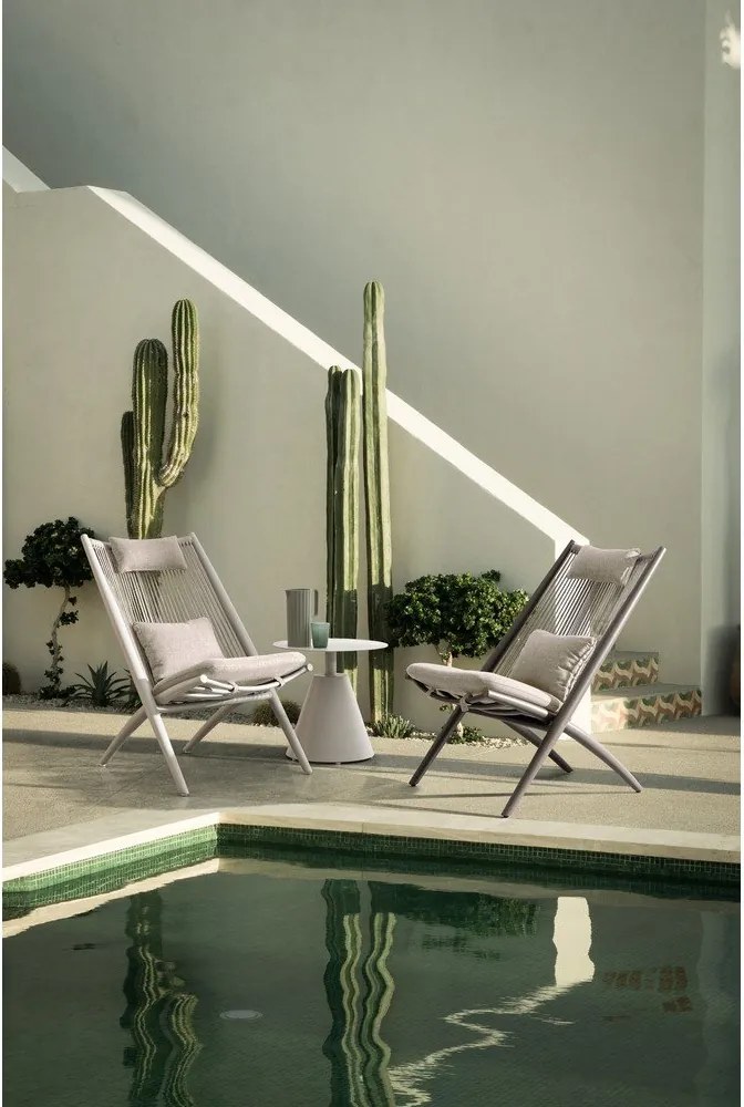 Poltrona da esterno beige in metallo Aloha – Bizzotto