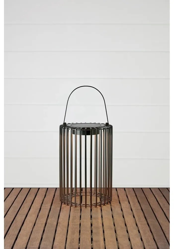 Lanterna a LED nera con alimentazione a pannelli solari e con ricarica USB da esterno (altezza totale 54 cm) Cavia – Markslöjd