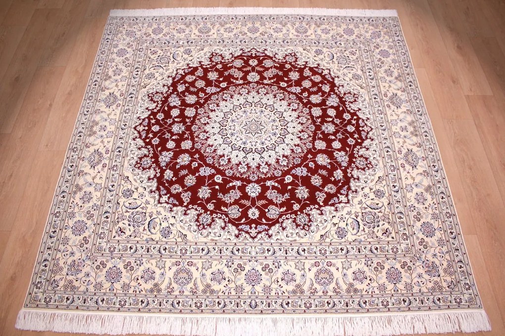 Nain Tappeto 210x210 (Iran) Annodato A Mano