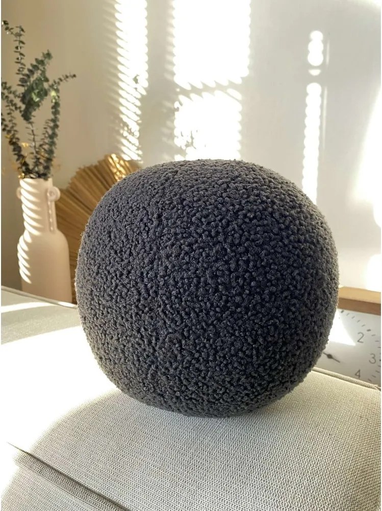 Cuscino decorativo in bouclé ø 25 cm Top – Mioli Decor