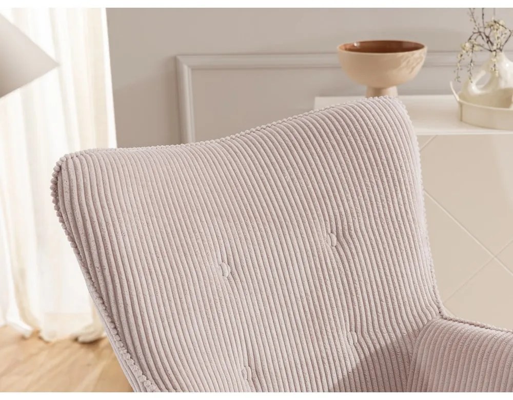 Poltrona rosa chiaro con rivestimento in velluto a coste Niko – Ropez