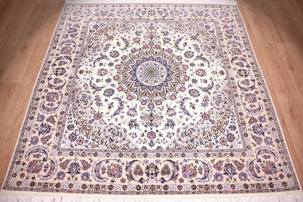 Nain Tappeto 200 x 220 (Iran) Annodato A Mano