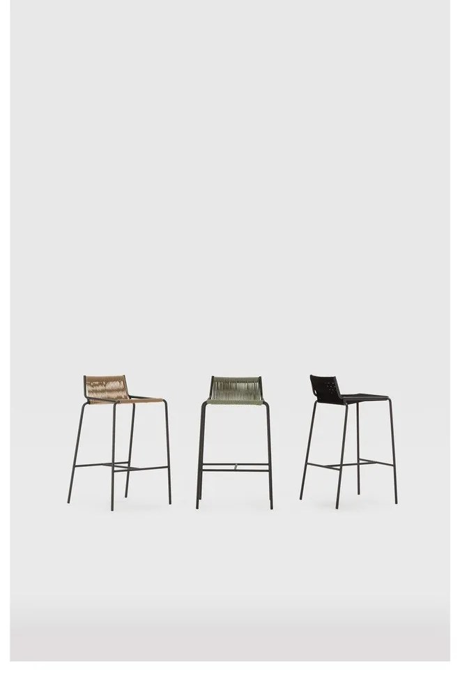 Sgabello da bar verde in metallo (altezza della seduta 65 cm) Emily – Marckeric