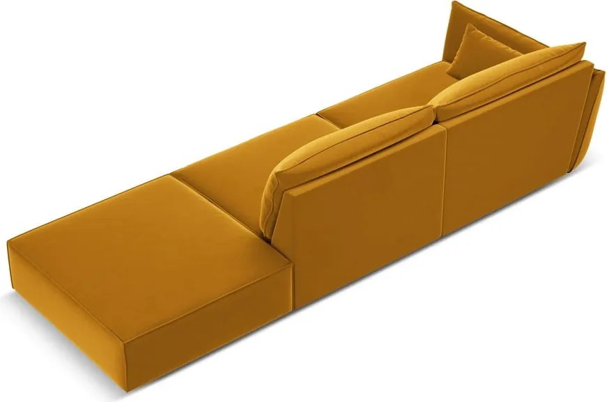 Divano color senape con penisola a sinistra con rivestimento in velluto 264 cm Vanda – Mazzini Sofas