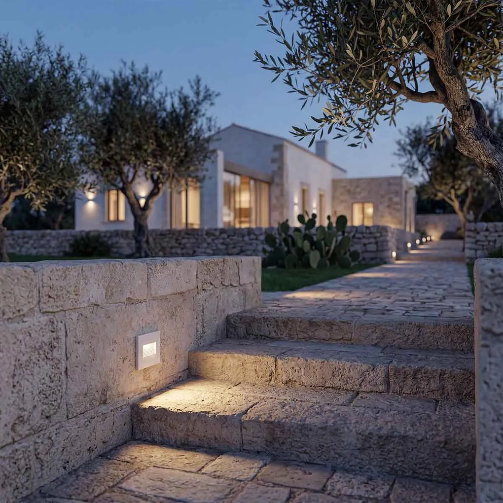 Segnapasso LED per scatola 503 3.5W IP65 Luce Asimmetrica Colore Bianco Caldo 2.700K