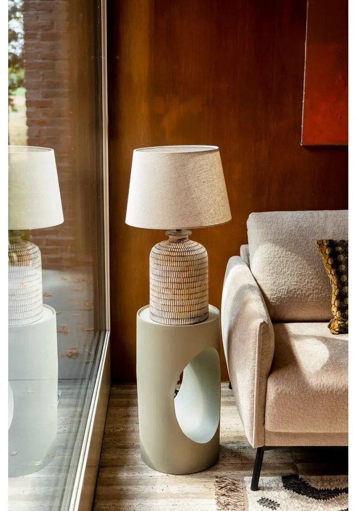 Lampada da tavolo beige con paralume in lino Russel - Dutchbone