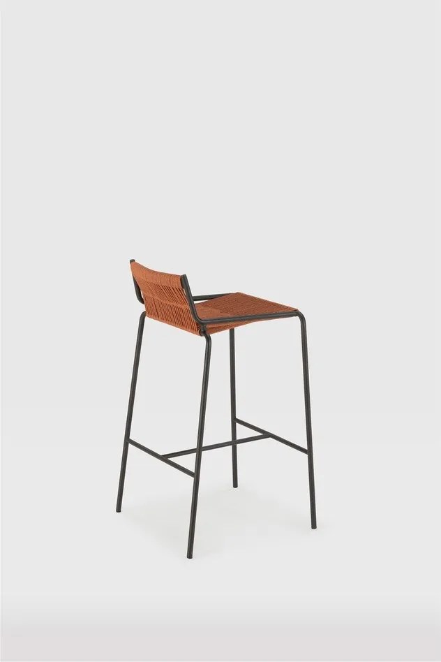 Sgabello da bar color terracotta in metallo (altezza della seduta 65 cm) Emily – Marckeric