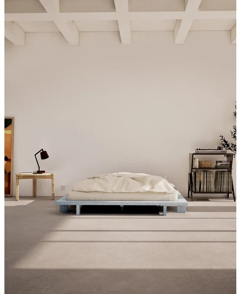Letto matrimoniale azzurro in legno di pino con griglia 180x200 cm Japan - Karup Design
