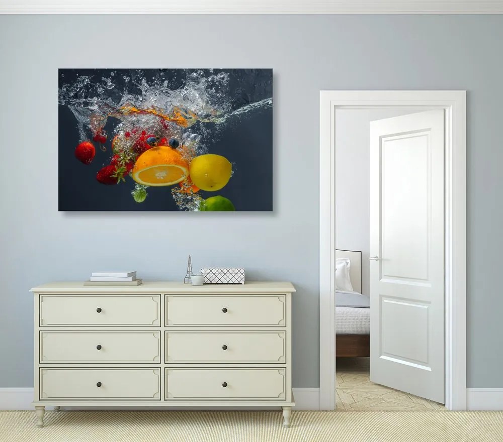 Quadro su tela – Frutta nell'acqua