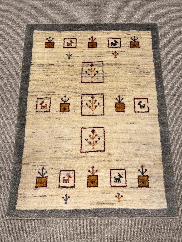 Gabbeh Tappeto 120x90 Beige (Iran) Annodato A Mano