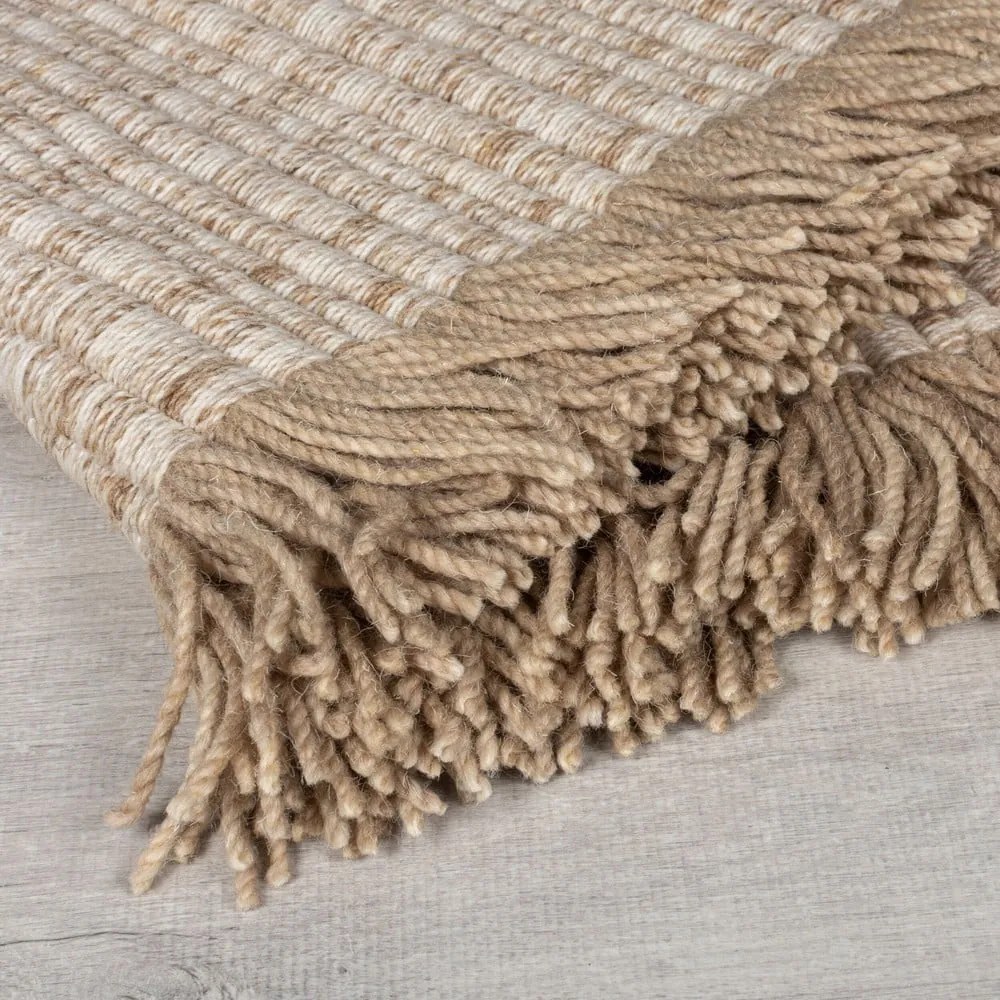 Tappeto beige in misto lana tessuto a mano 160x230 cm Rene Fringed Ribbed – Flair Rugs