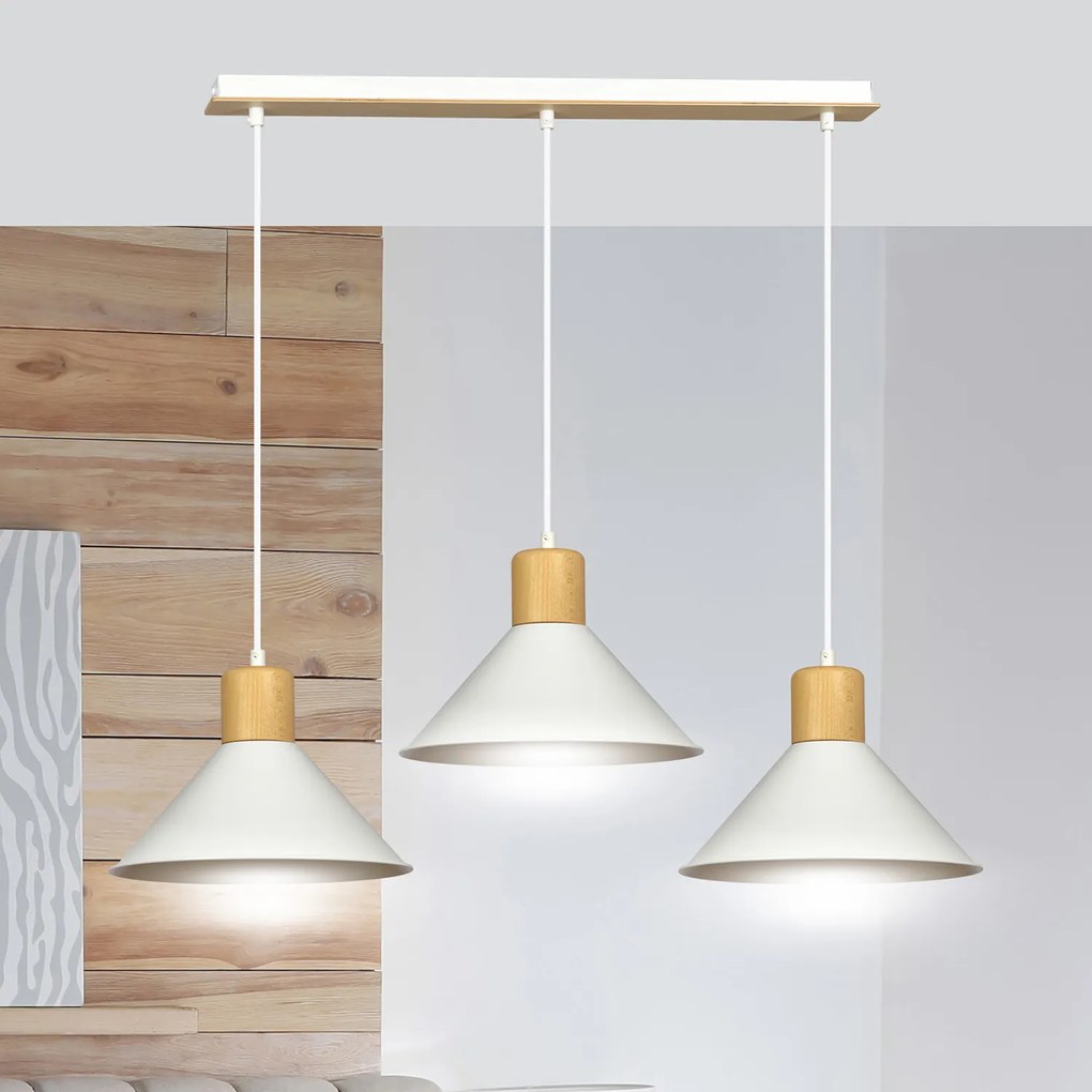 Sospensione Nordica 3 Luci Chandra In Acciaio Bianco E Legno