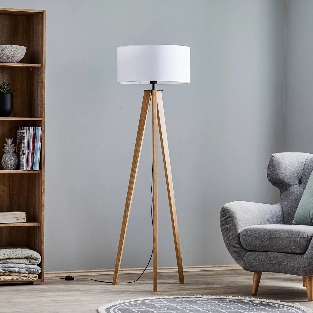 BRITOP Lampada da terra Maira, tre gambe, rovere oliato, bianco