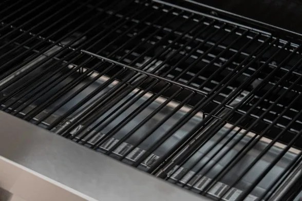 Barbecue a gas in acciaio inox con pietra lavica 4 fuochi e piastra in ghisa Ke Grill